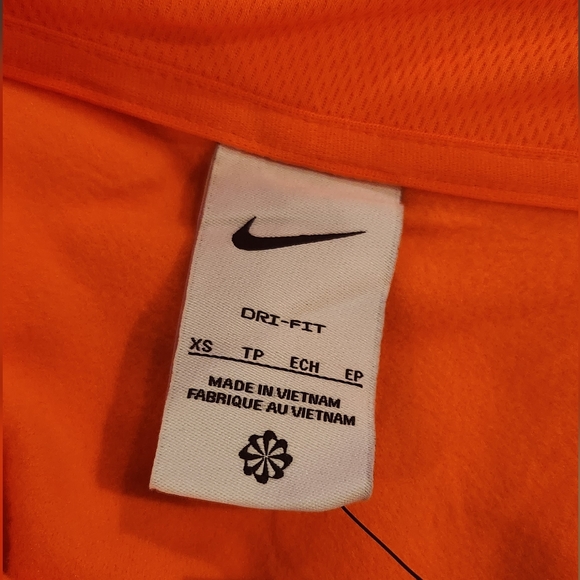 Nike Women's Dri-FIT Academy Soccer Drill Shirt - Picture 3 of 7